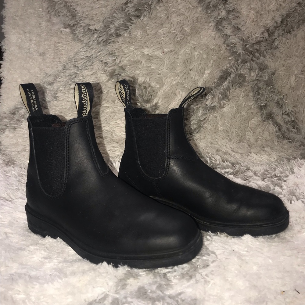 Blundstone women’s dress boots